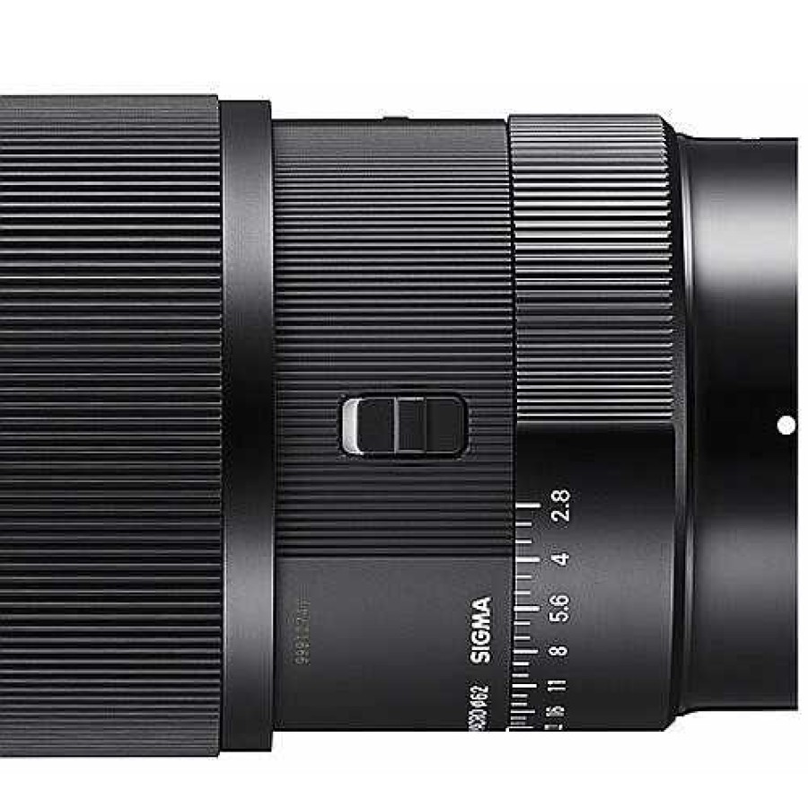 Sigma Sigma 105Mm F2.8 Dg Dn Macro Sony E-Mount Lens | Sigma Lenses