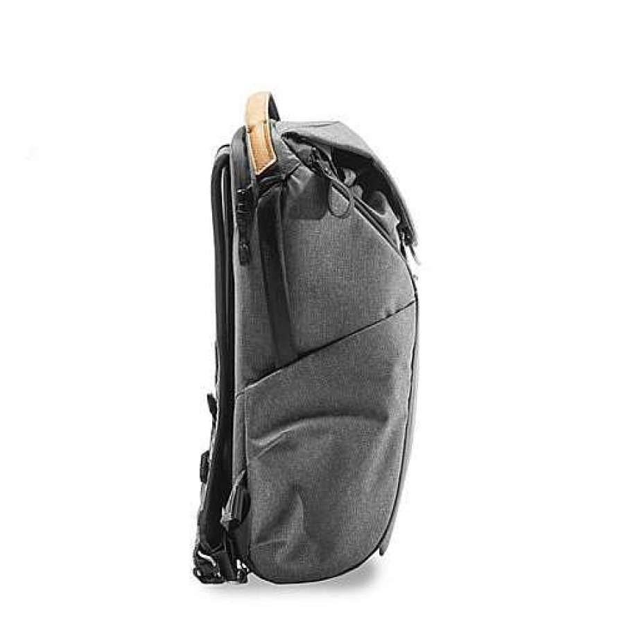 Peak Design Peak Design 20L V2 Charcoal Everyday Backpack | Backpacks